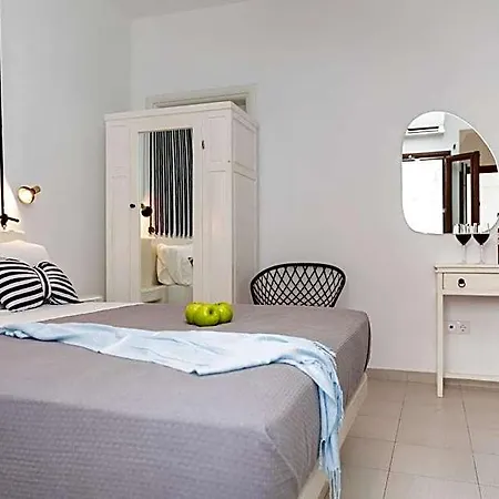 Villa Naxos Center Superior Quadruple Balcony Naxos City