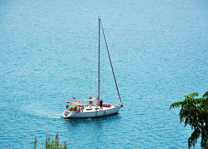Villa Naxos Center Superior Quadruple Balcony *